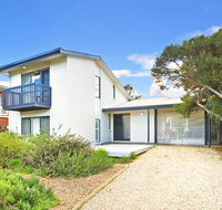 Tennis Elbow - Accommodation in Surfers Paradise