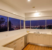 City Lights - Accommodation in Surfers Paradise