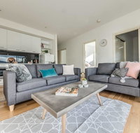 Marina View Apartment - Accommodation in Surfers Paradise