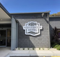 Risdon Brook Hotel - Accommodation in Surfers Paradise
