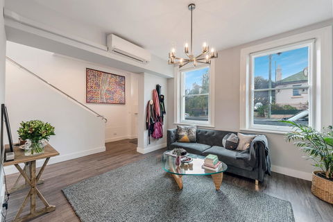 City Retreat Hobart - Accommodation in Surfers Paradise 12