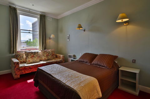 Astor Private Hotel - Accommodation in Surfers Paradise 5