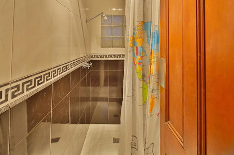 Astor Private Hotel - Accommodation in Surfers Paradise 14