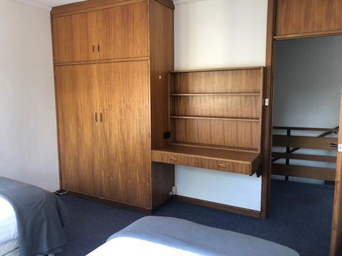 My Hobart Stay - Holiday Rentals - Accommodation in Surfers Paradise 11