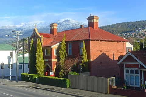 Edinburgh Gallery Bed & Breakfast - Accommodation in Surfers Paradise 0