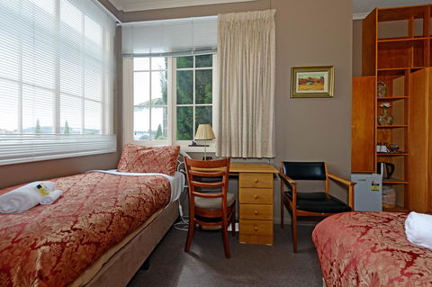 Edinburgh Gallery Bed & Breakfast - Accommodation in Surfers Paradise 8