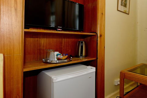 Edinburgh Gallery Bed & Breakfast - Accommodation in Surfers Paradise 22