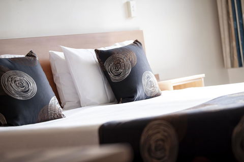 Black Buffalo - Accommodation in Surfers Paradise 5