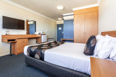 Black Buffalo - Accommodation in Surfers Paradise 6