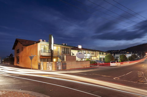 Black Buffalo - Accommodation in Surfers Paradise 15