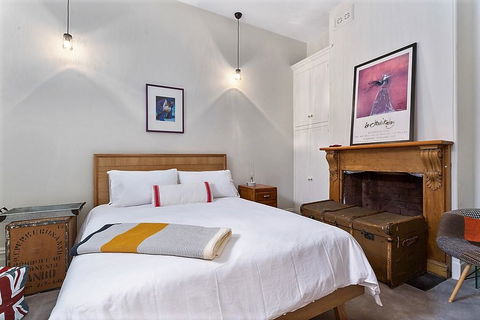 WEST NEST | Classic 3BR Hobart Terrace BEST Location, View, Close To City - Accommodation in Surfers Paradise 7