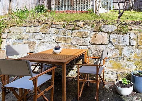 WEST NEST | Classic 3BR Hobart Terrace BEST Location, View, Close To City - Accommodation in Surfers Paradise 21