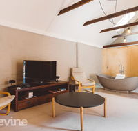 Devine Stays - Hayloft on ELizabeth - Accommodation in Surfers Paradise