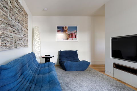 Blue Magnolia - Accommodation in Surfers Paradise 18