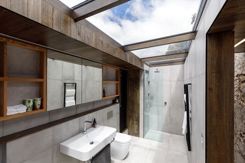 Blue Magnolia - Accommodation in Surfers Paradise 34