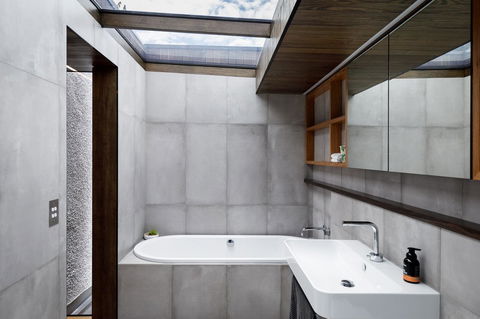 Blue Magnolia - Accommodation in Surfers Paradise 32