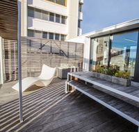 Avalon City Retreat - Accommodation in Surfers Paradise