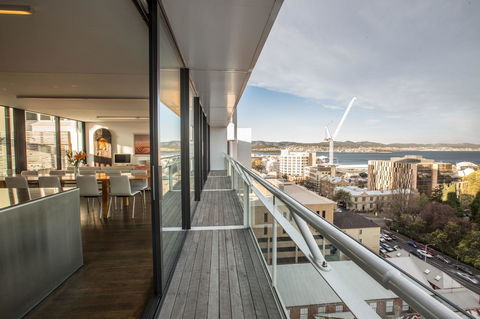 Avalon City Retreat - Accommodation in Surfers Paradise 3