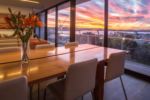 Avalon City Retreat - Accommodation in Surfers Paradise 8