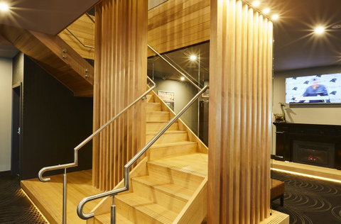 Mornington Hotel - Accommodation in Surfers Paradise 12