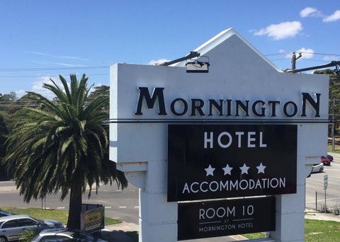Mornington Hotel - Accommodation in Surfers Paradise 5