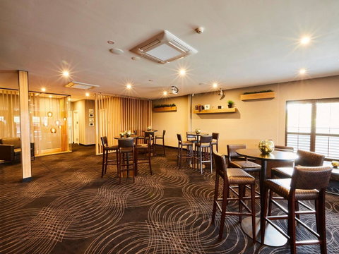 Mornington Hotel - Accommodation in Surfers Paradise 16