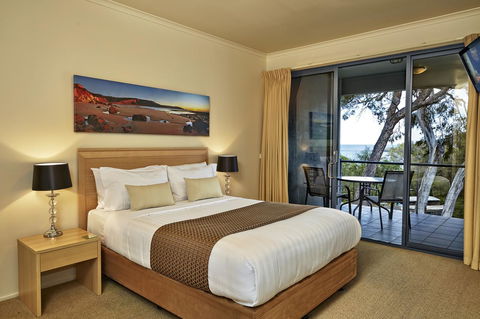 Lorne Surf Apartments - Accommodation in Surfers Paradise 9
