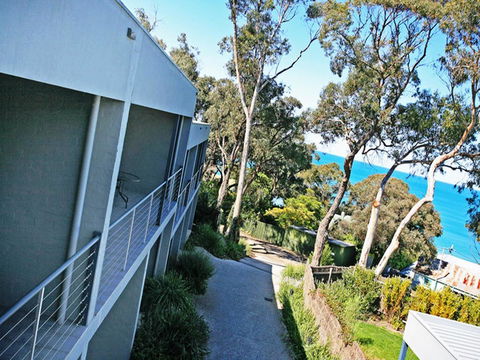 Lorne Surf Apartments - Accommodation in Surfers Paradise 10