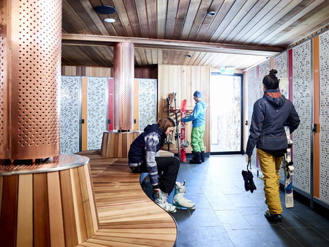 Astra Falls Creek - Accommodation in Surfers Paradise 4