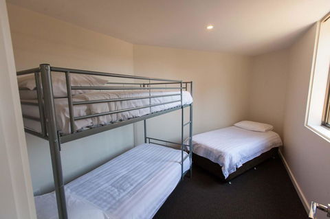Bay Motel Safety Beach - Accommodation in Surfers Paradise 24