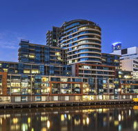 Waterfront Melbourne Apartments - Accommodation in Surfers Paradise