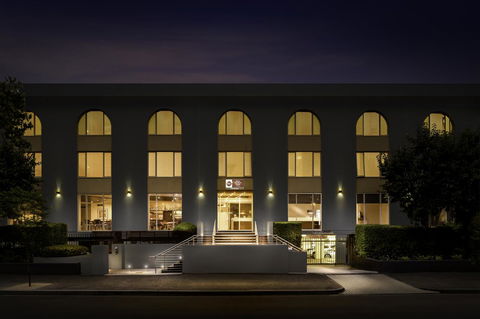 BEST WESTERN PLUS Travel Inn - Accommodation in Surfers Paradise 0