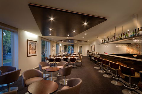 BEST WESTERN PLUS Travel Inn - Accommodation in Surfers Paradise 13