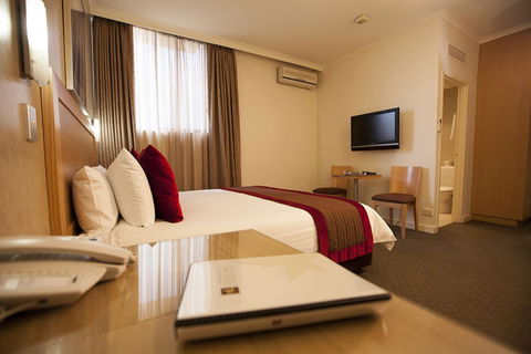 BEST WESTERN PLUS Travel Inn - Accommodation in Surfers Paradise 41