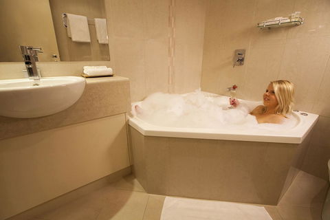 BEST WESTERN PLUS Travel Inn - Accommodation in Surfers Paradise 37