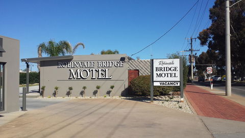 Robinvale Bridge Motel - Accommodation in Surfers Paradise 10