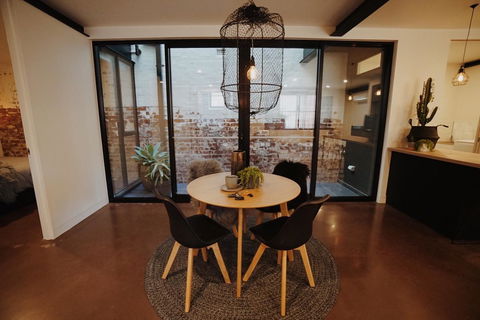THE WAREHOUSE APARTMENTS - Accommodation in Surfers Paradise 7