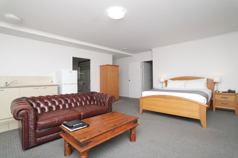 Quality Inn & Suites The Menzies - Accommodation in Surfers Paradise 8