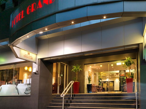 Hotel Grand Chancellor Melbourne - Accommodation in Surfers Paradise 2