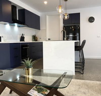 Escape on Birch - Accommodation in Surfers Paradise