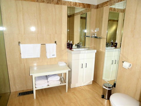 Fairbank House - Accommodation in Surfers Paradise 8