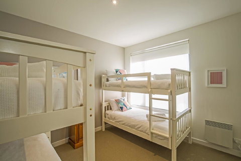 C-Scape Esplanade Cowes - Accommodation in Surfers Paradise 16