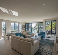 C-Scape Esplanade Cowes - Accommodation in Surfers Paradise