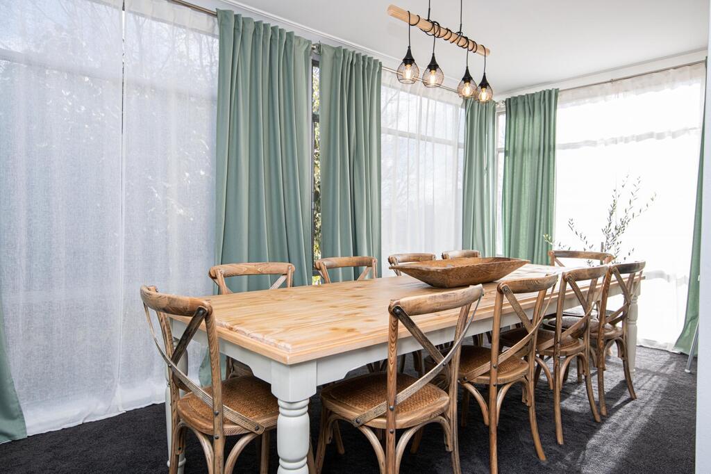 Orange NSW Accommodation in Surfers Paradise