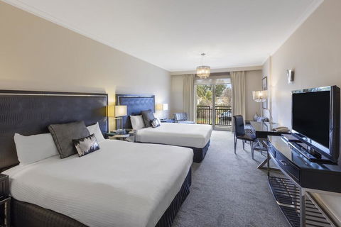 The Carrington Hotel - Accommodation in Surfers Paradise 1