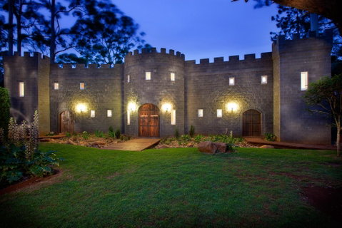 The Castle On Tamborine - Accommodation in Surfers Paradise 0