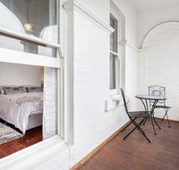 The Crofts - Accommodation in Surfers Paradise