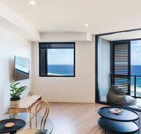The Edge - Luxurious Waterfront Apartment - Accommodation in Surfers Paradise