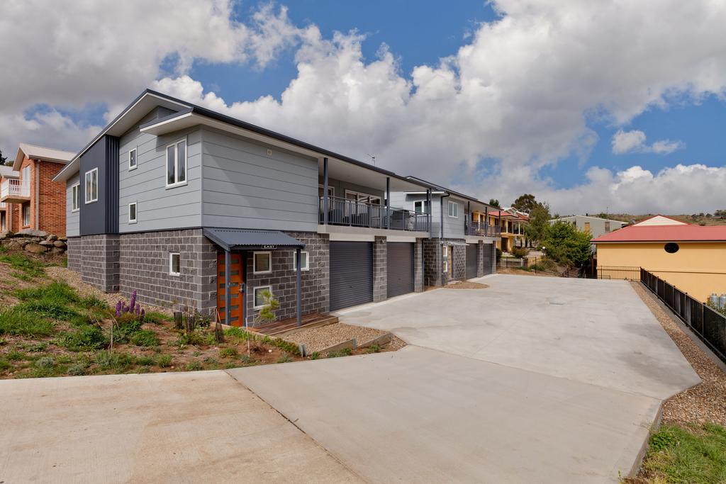 Jindabyne NSW Accommodation in Surfers Paradise