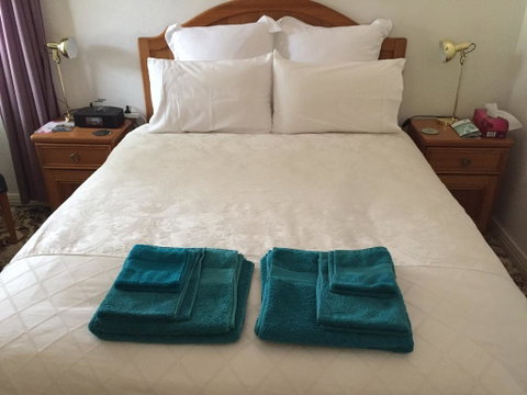 The Evergreen Bed And Breakfast - Accommodation in Surfers Paradise 3